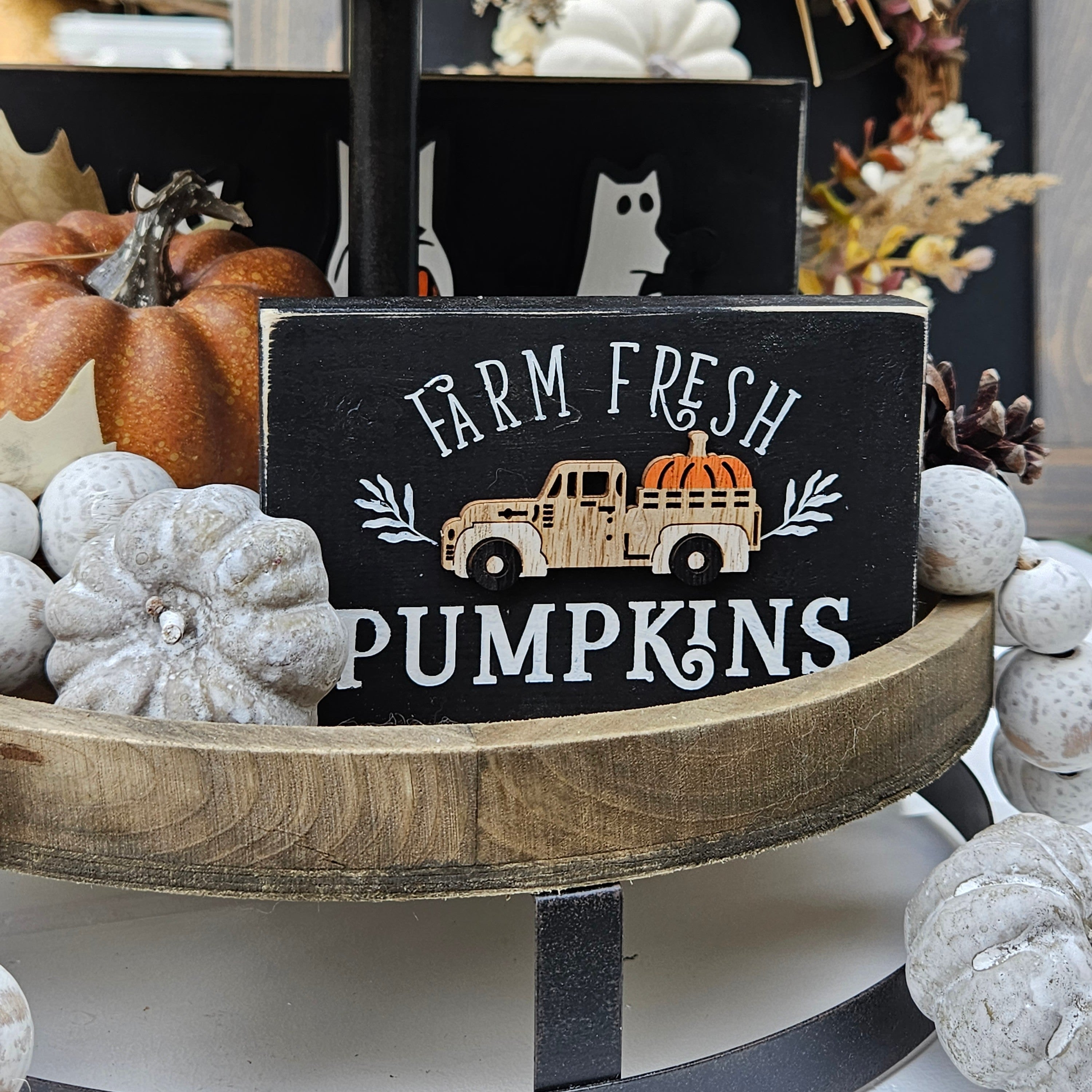 Farm Fresh Shelf Sitter