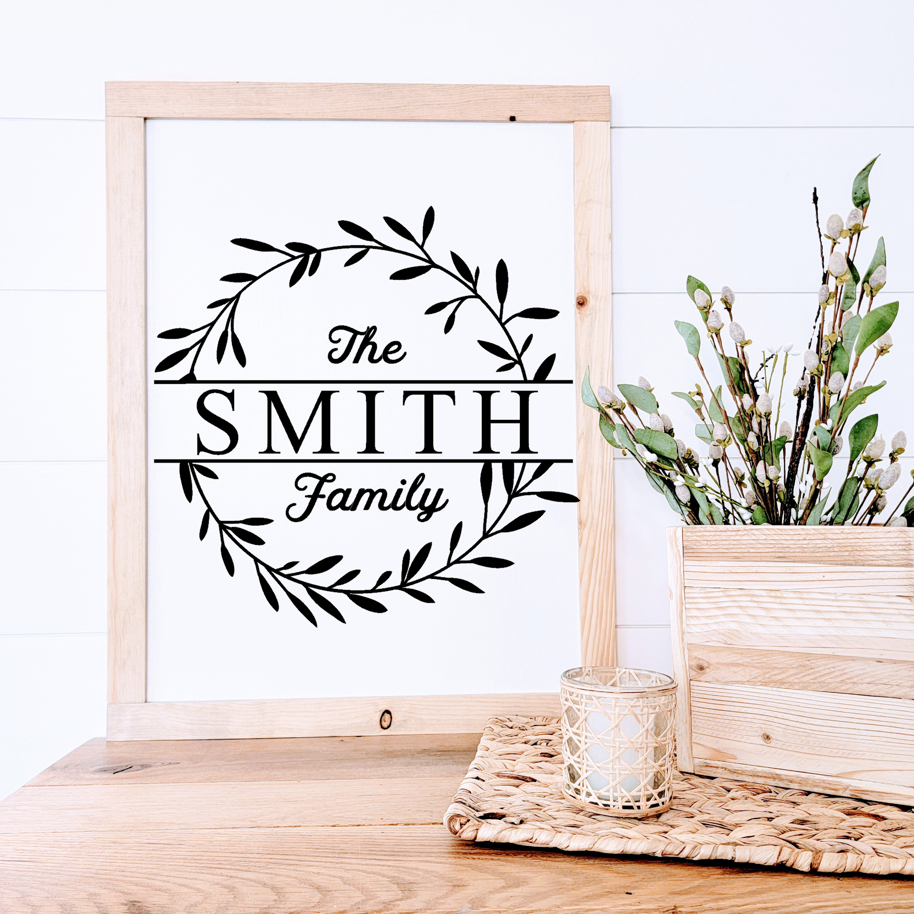 Wreath with Last Name - Customizable Wood Sign